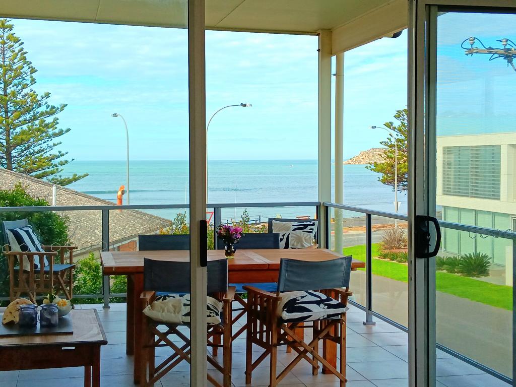 2 Charles St, Encounter Bay, SA 5211