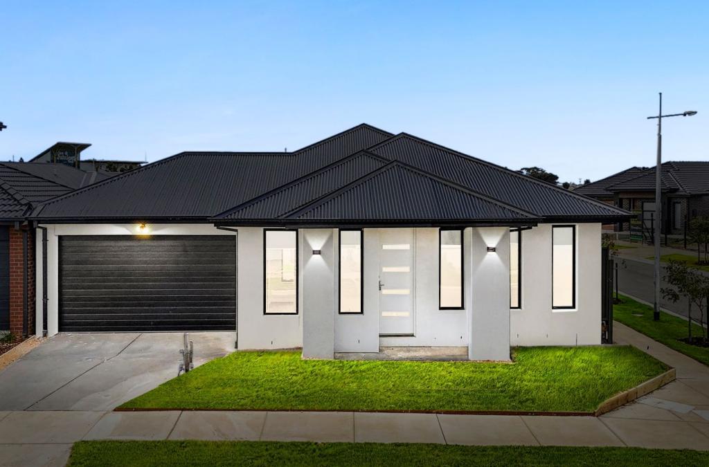 14 Cyad Way, Manor Lakes, VIC 3024