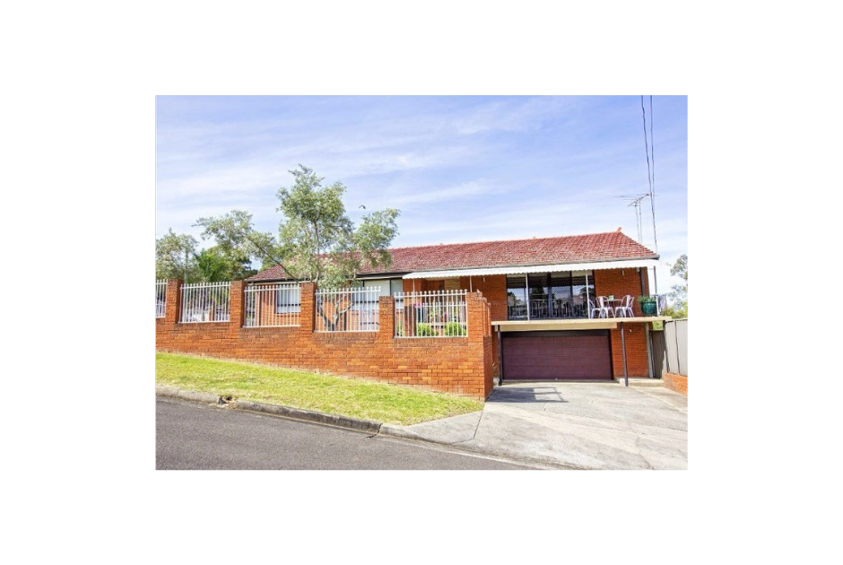 9 Verona Ave, Mount Pritchard, NSW 2170