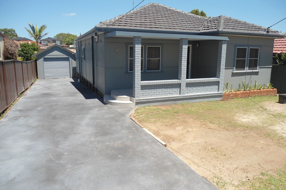 2 Dalziel Ave, Panania, NSW 2213