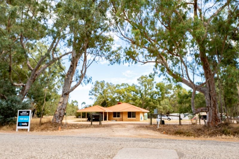 49 Karbro Dr, Cardup, WA 6122