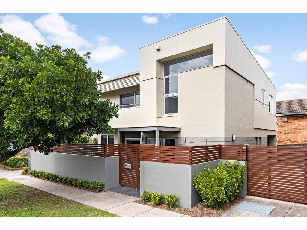 3/17A BERNER ST, MEREWETHER, NSW 2291