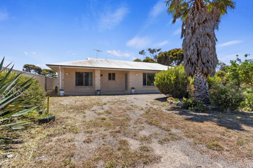 6 FOWLER ST, COOBOWIE, SA 5583