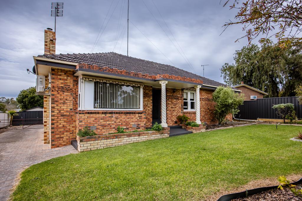 11 Cedar Ave, Naracoorte, SA 5271
