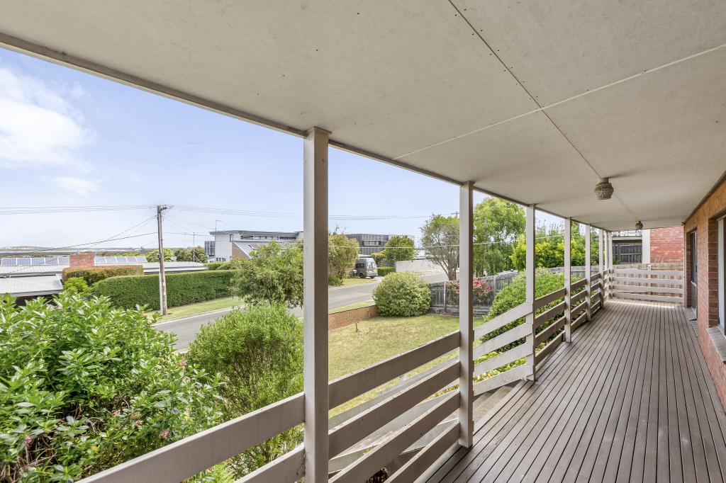 21 Cruickshank Ave, Ocean Grove, VIC 3226