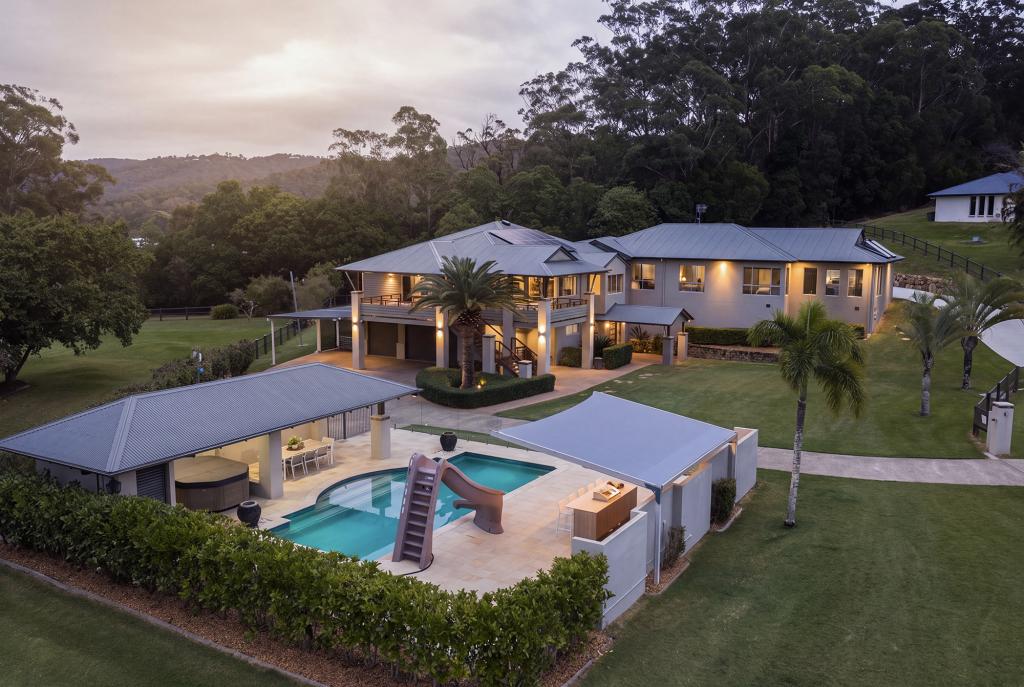 4 Lita Ct, Tallebudgera, QLD 4228