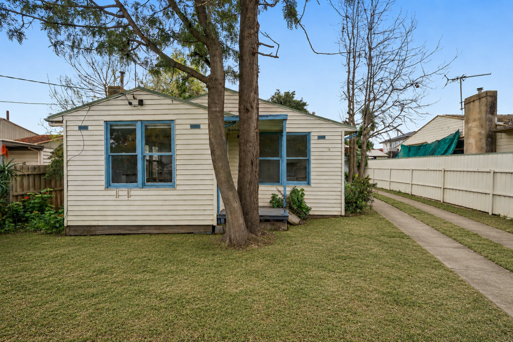 14 Showers St, Braybrook, VIC 3019