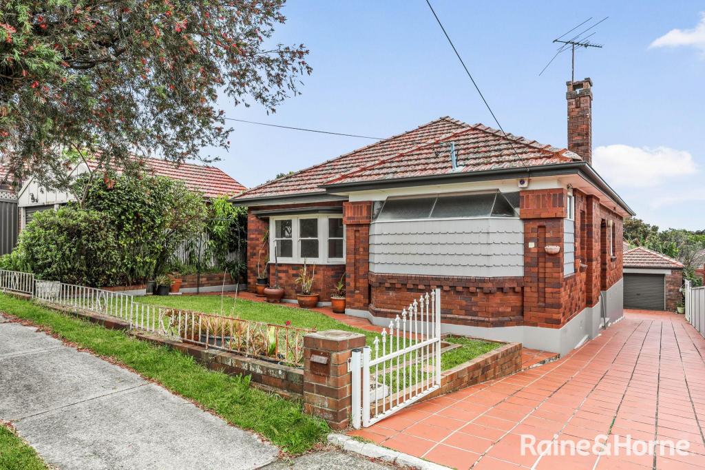 1 Todd St, Kingsgrove, NSW 2208