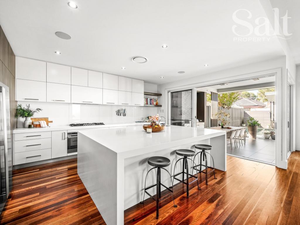 6 Hebburn St, Hamilton East, NSW 2303