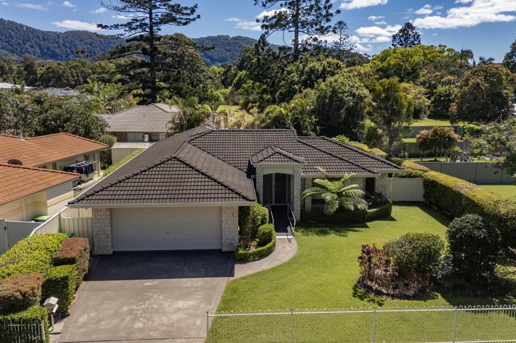 2 RED CEDAR DR, COFFS HARBOUR, NSW 2450
