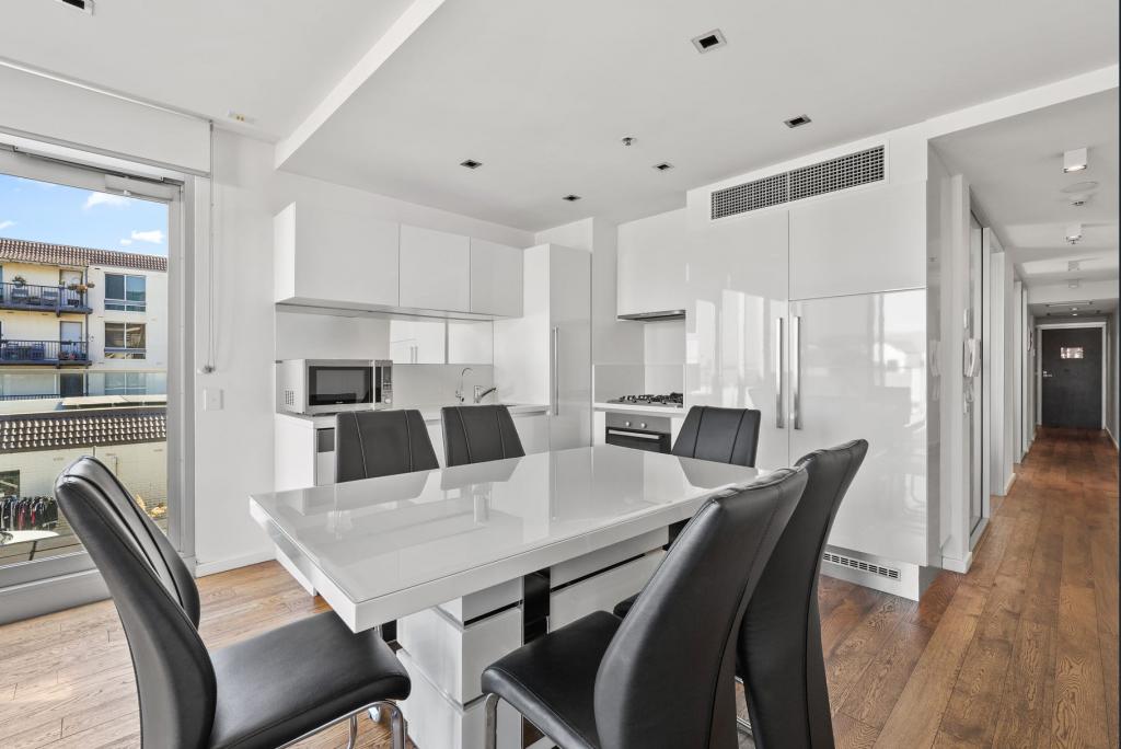 101/356 Seaview Rd, Henley Beach, SA 5022