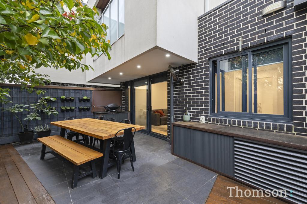 1/5a Winton Rd, Malvern East, VIC 3145