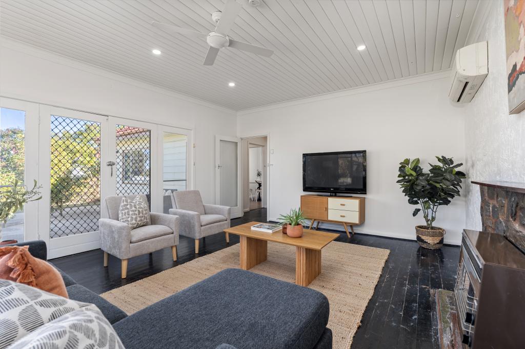 453 Kotthoff St, Lavington, NSW 2641
