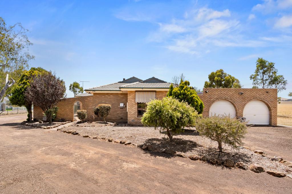 39 Brownes Rd, Anakie, VIC 3213