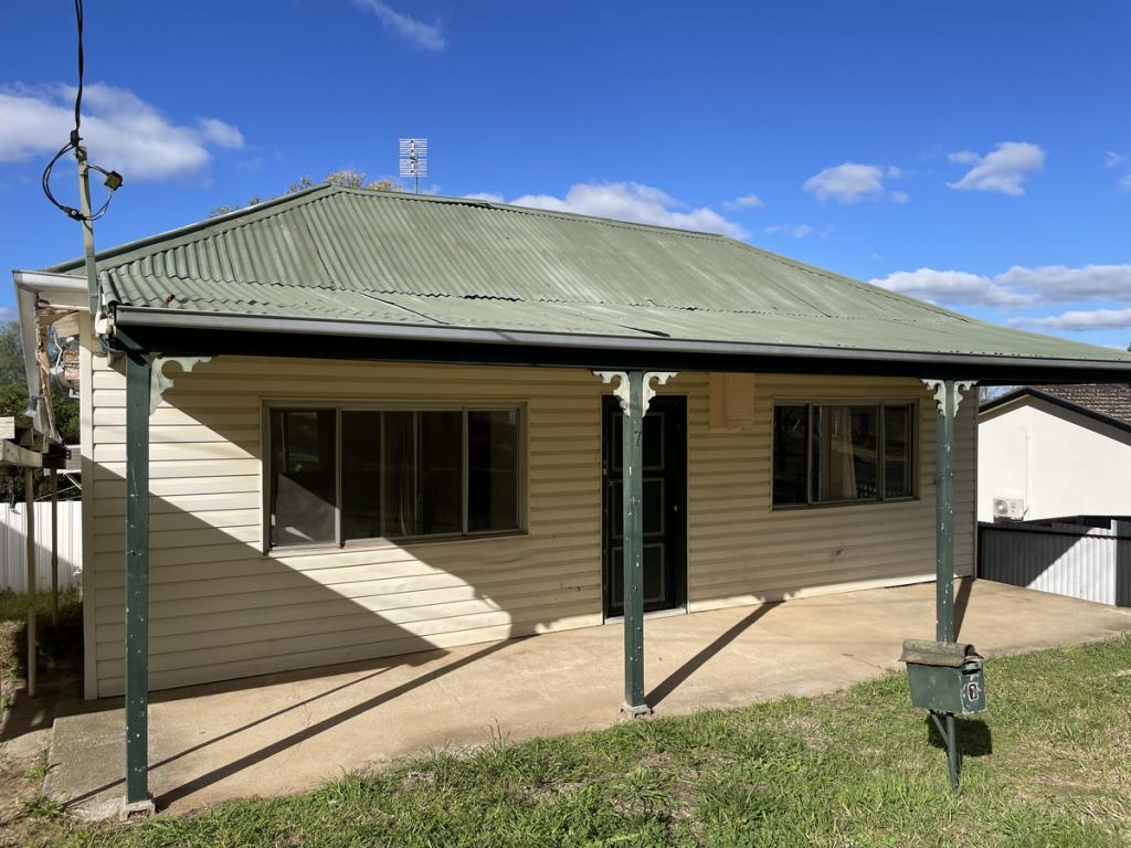 7 Short St, Cowra, NSW 2794
