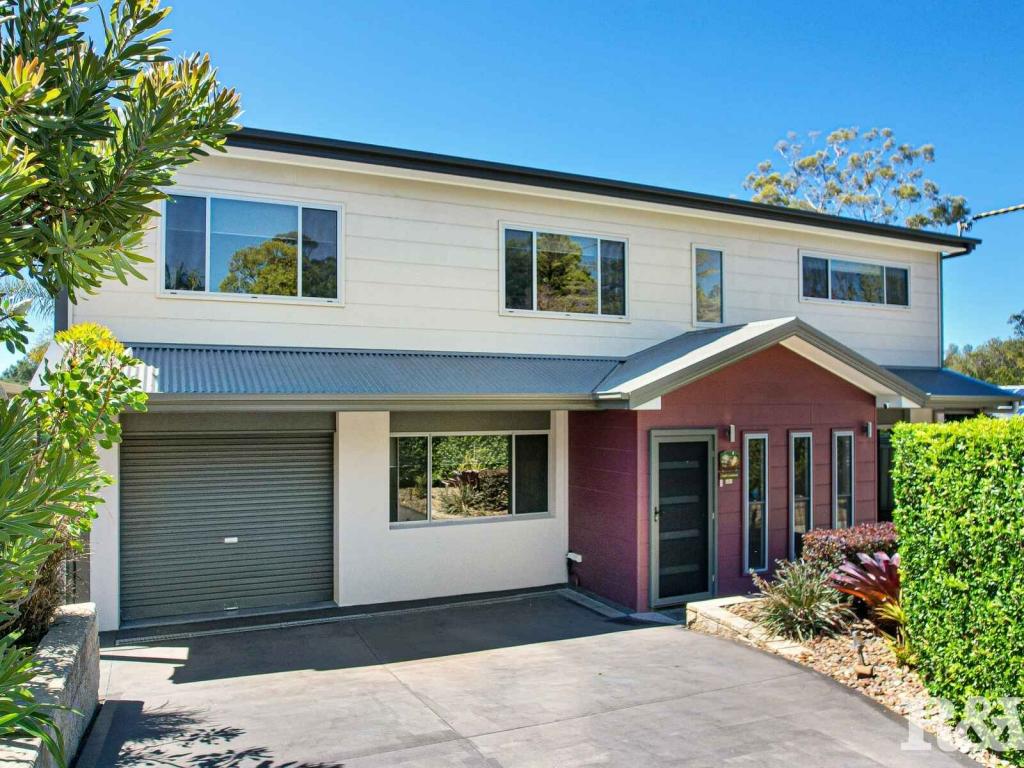 5 Welwyn Gr, Point Clare, NSW 2250