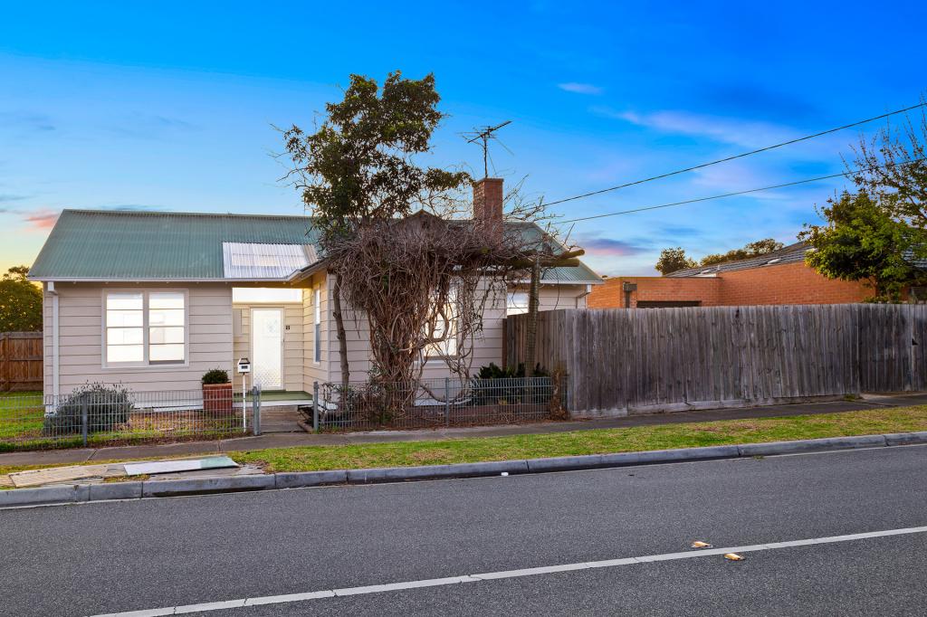 80 King Edward Ave, Albion, VIC 3020