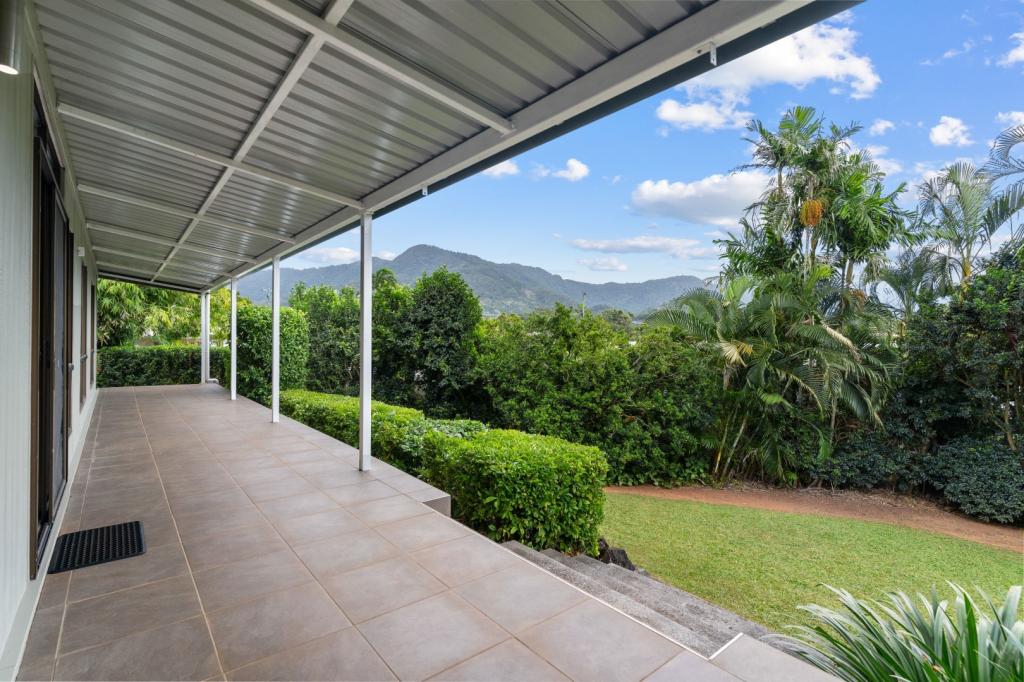 3 Universal Cl, White Rock, QLD 4868