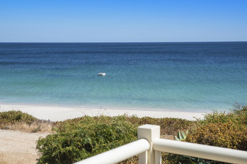 7 Mccourt Pl, Peppermint Grove Beach, WA 6271