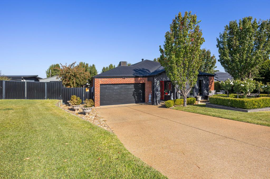 31 Muttama Pde, Gobbagombalin, NSW 2650