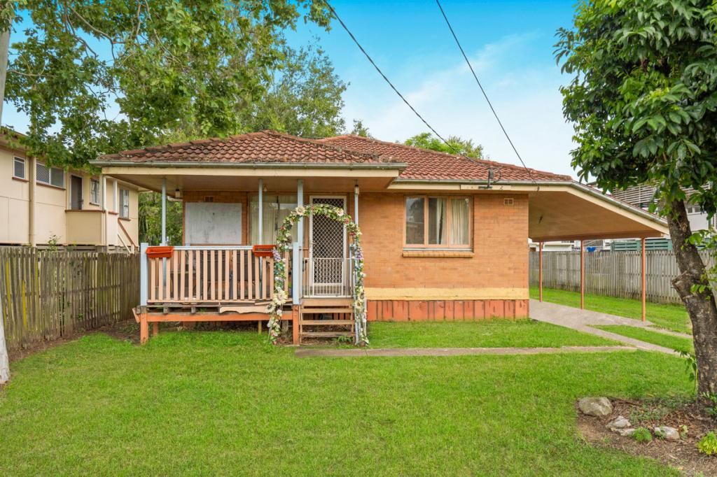 26 Kynance St, Leichhardt, QLD 4305