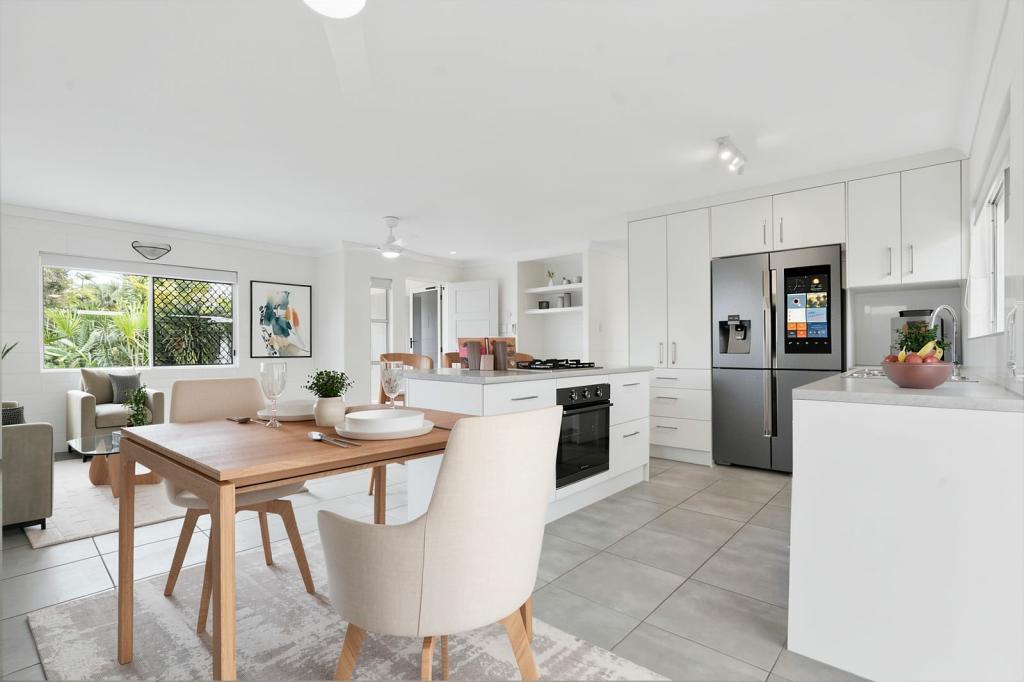 2/14 Almond St, Holloways Beach, QLD 4878
