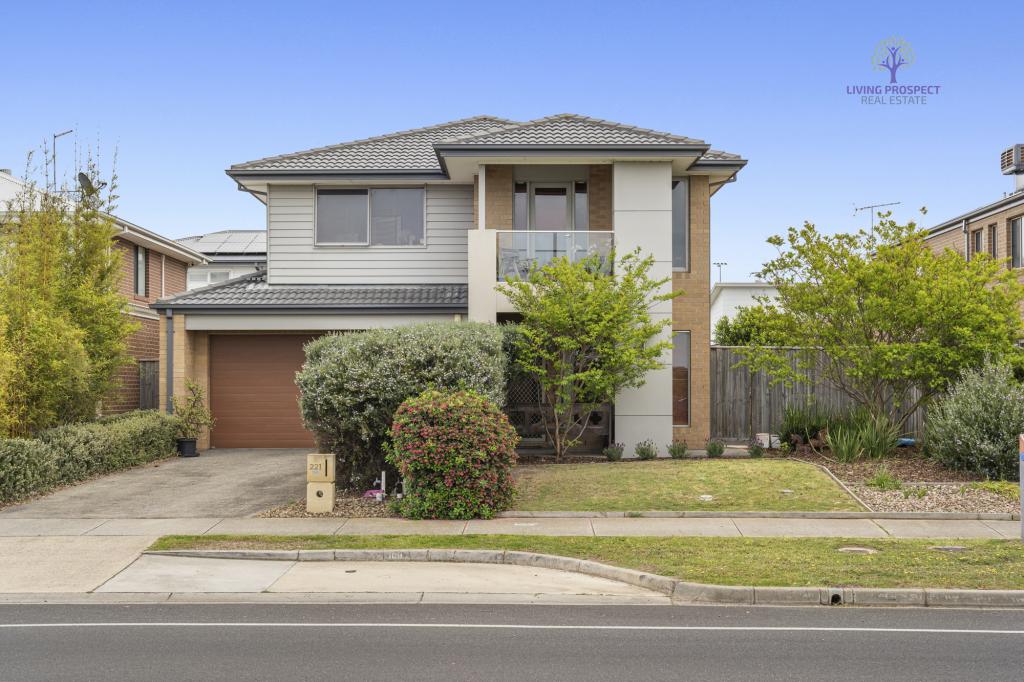 221 Fischer St, Torquay, VIC 3228