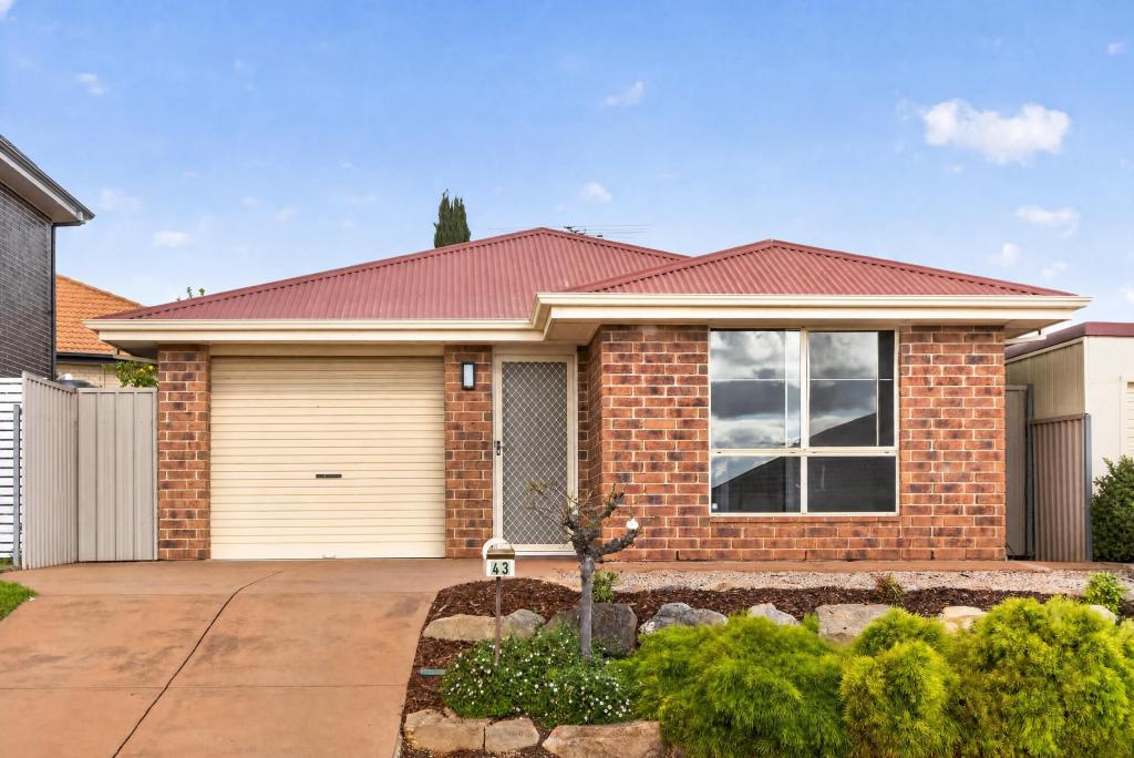 43 Gleeson Gr, Evanston Park, SA 5116