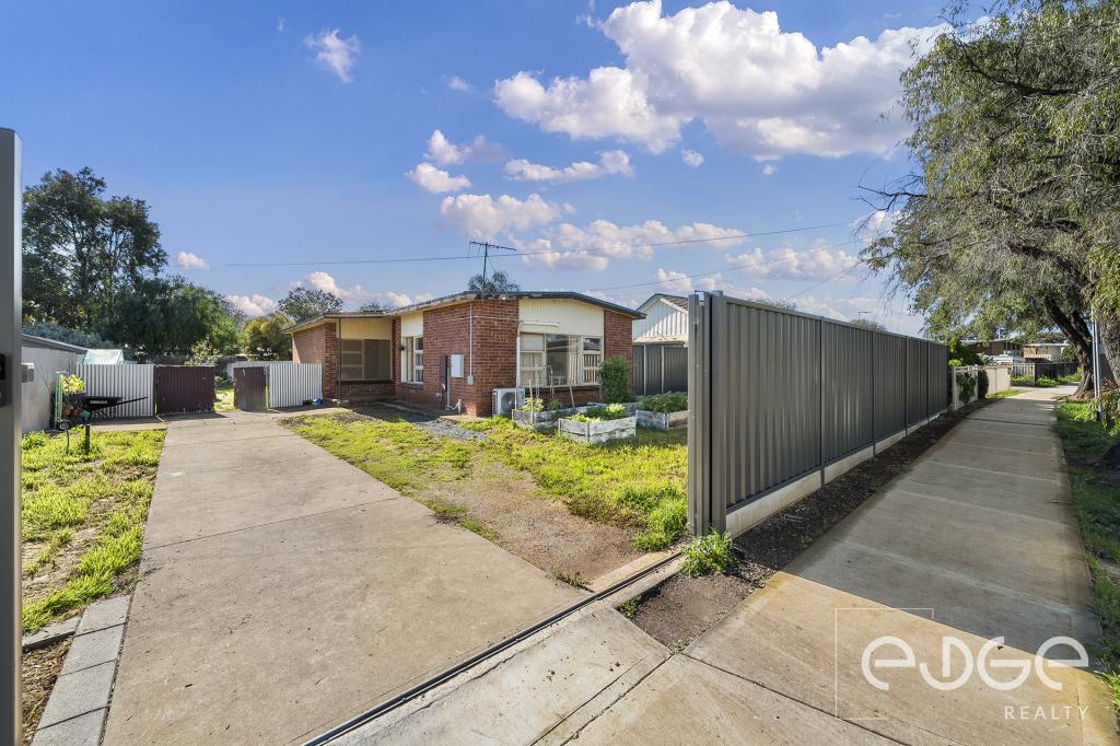 16 Hinsley Rd, Smithfield Plains, SA 5114