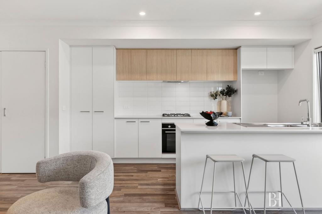 3 Buckleys Walk, Mickleham, VIC 3064