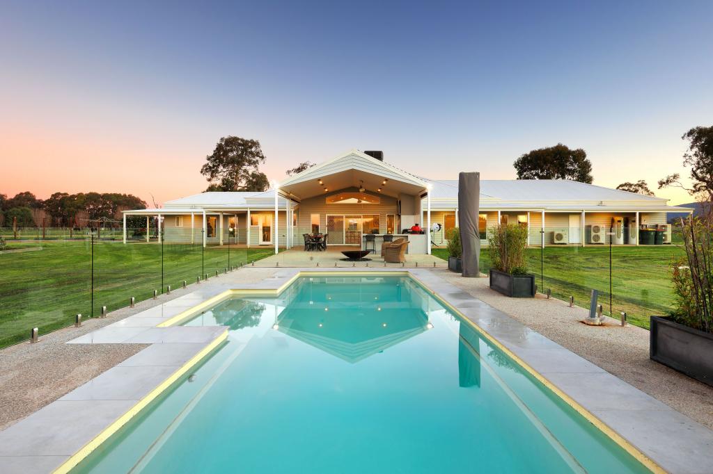 56 Delloro Rd, Wangaratta South, VIC 3678