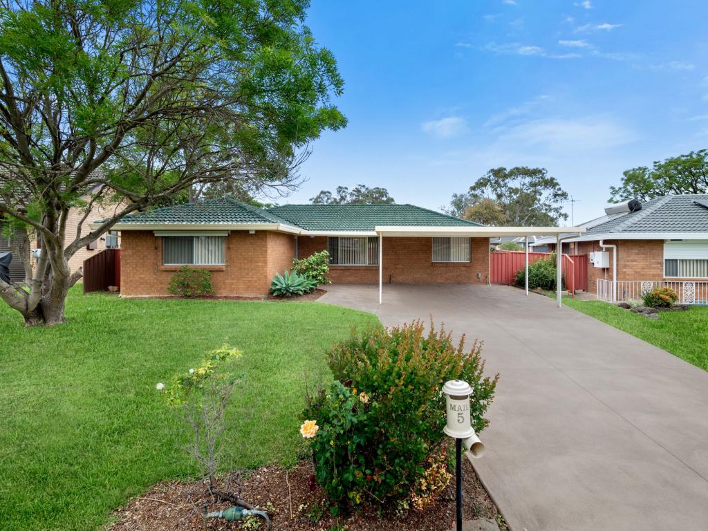 5 Fawkener Pl, Werrington County, NSW 2747