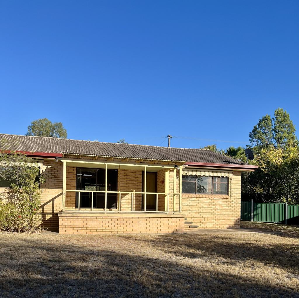 44 Breeza St, Quirindi, NSW 2343