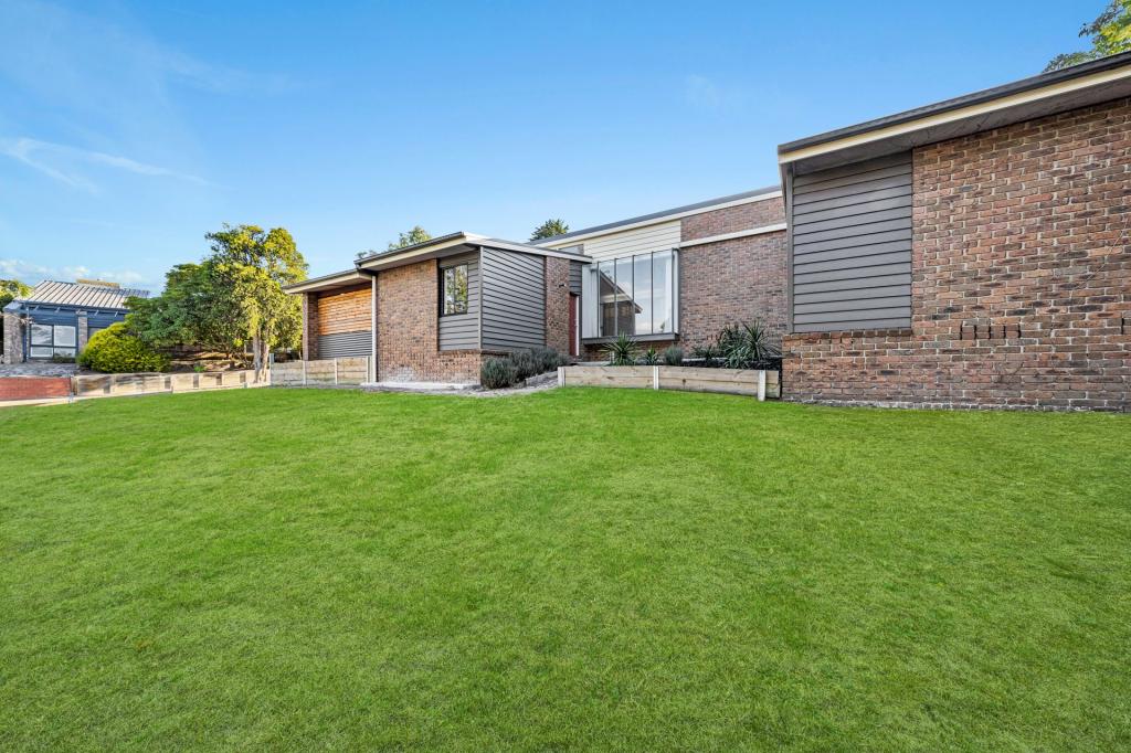 65 Franciscan Ave, Frankston, VIC 3199