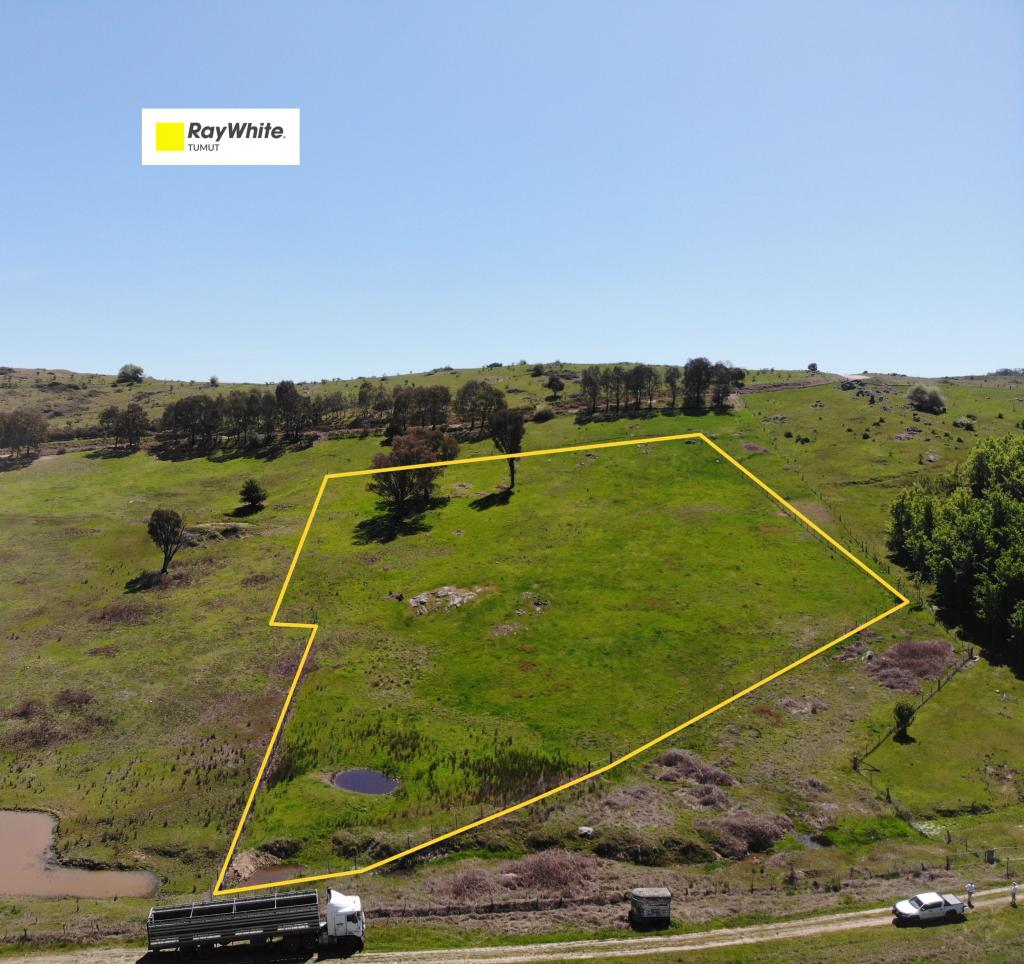 Lot 852 & 545/757211 Golden Gully Rd, Adelong, NSW 2729