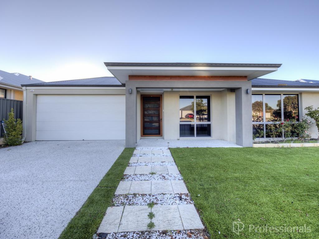 104 Huntington Pkwy, Landsdale, WA 6065