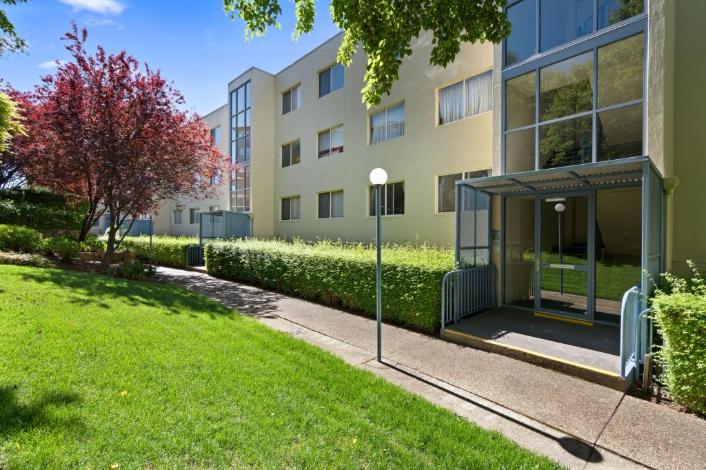 44b/9 Chandler St, Belconnen, ACT 2617