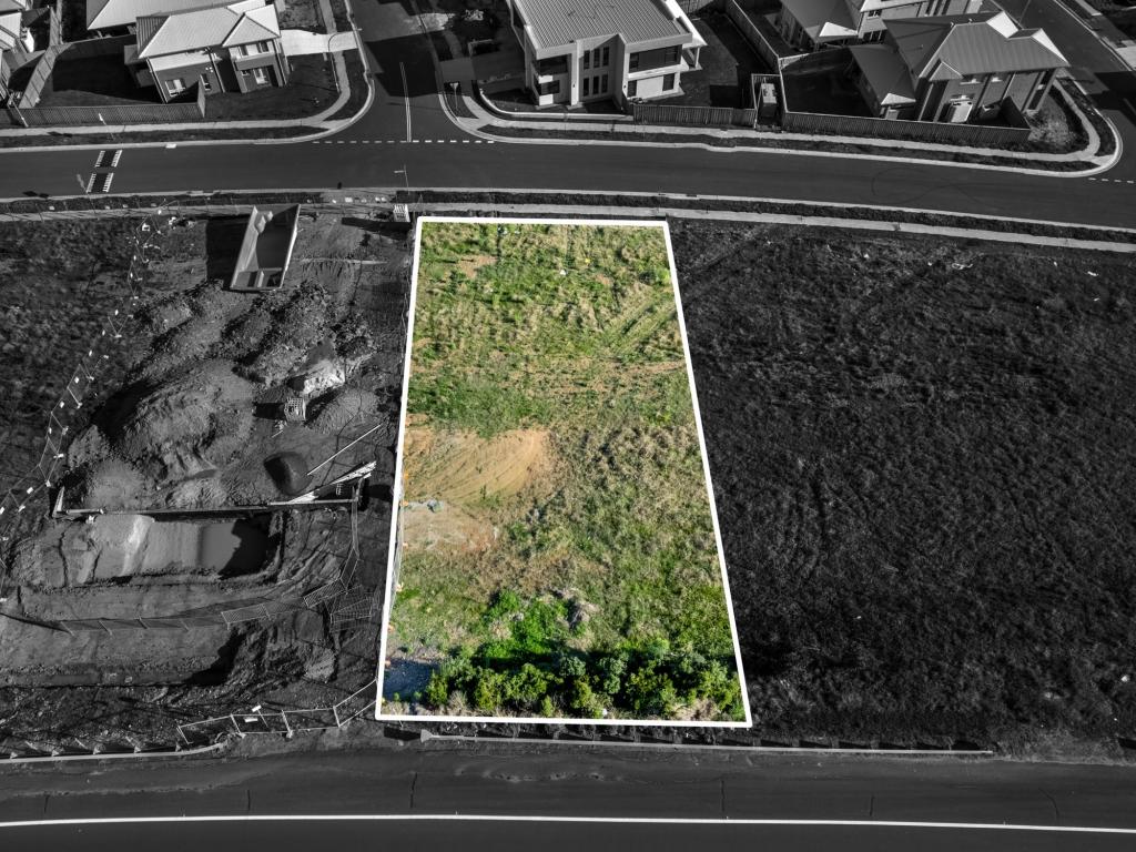 65 Subzero Cres, Menangle Park, NSW 2563