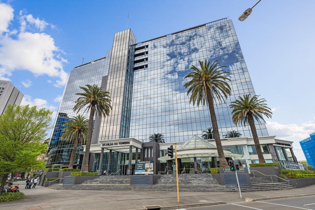 302/1 Queens Rd, Melbourne, VIC 3004