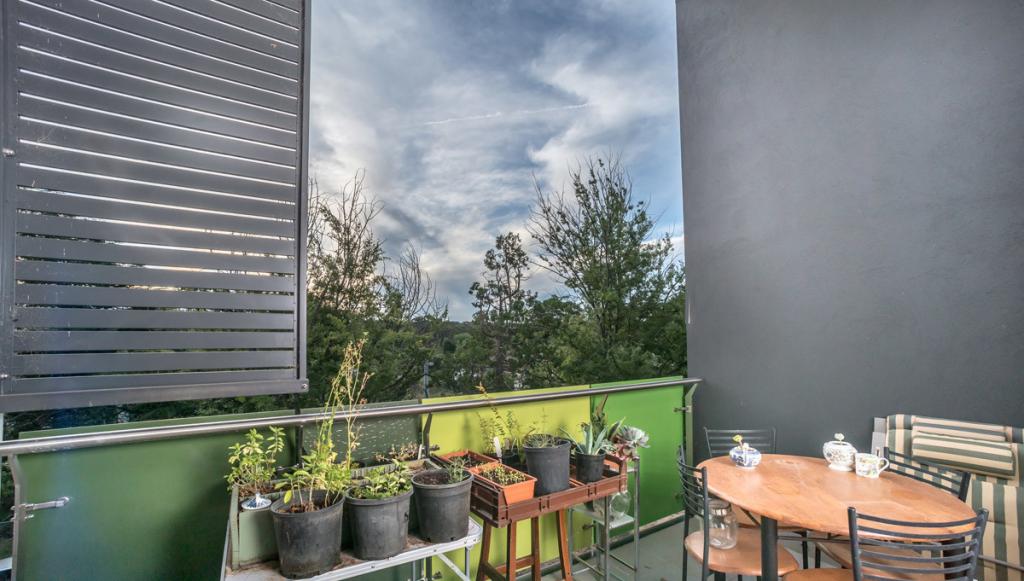 11/22 De Burgh St, Lyneham, ACT 2602