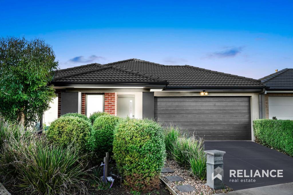 7 Buckland Cct, Werribee, VIC 3030