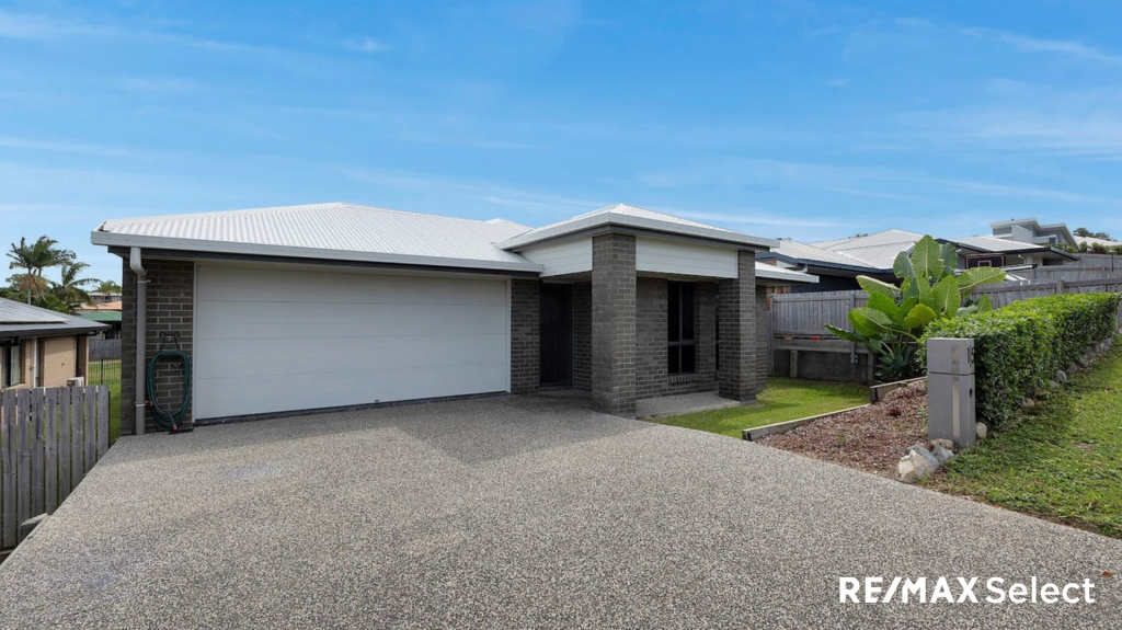 15 THORN AVE, RURAL VIEW, QLD 4740