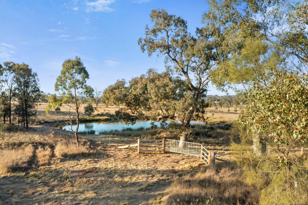 "Hutton Rise" Lot 1 Leyburn Cunningham Rd, Pratten, QLD 4370