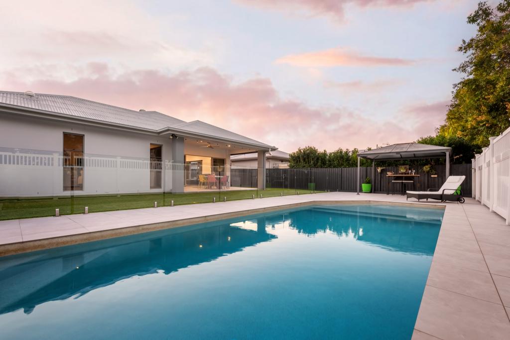 22 Peregrine Cres, Coomera, QLD 4209