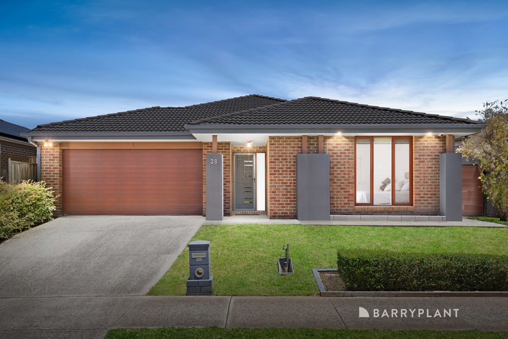 38 Wellington St, Mernda, VIC 3754