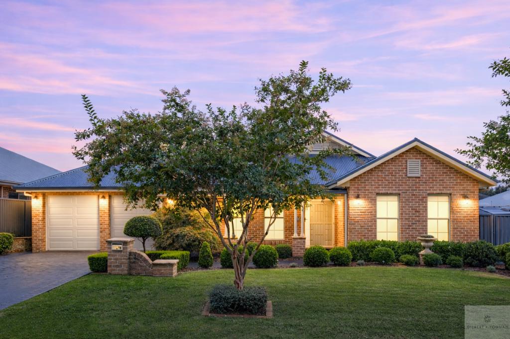 10 Ritchie St, Cobbitty, NSW 2570