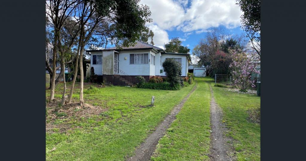 77 Pitt St, Tahmoor, NSW 2573