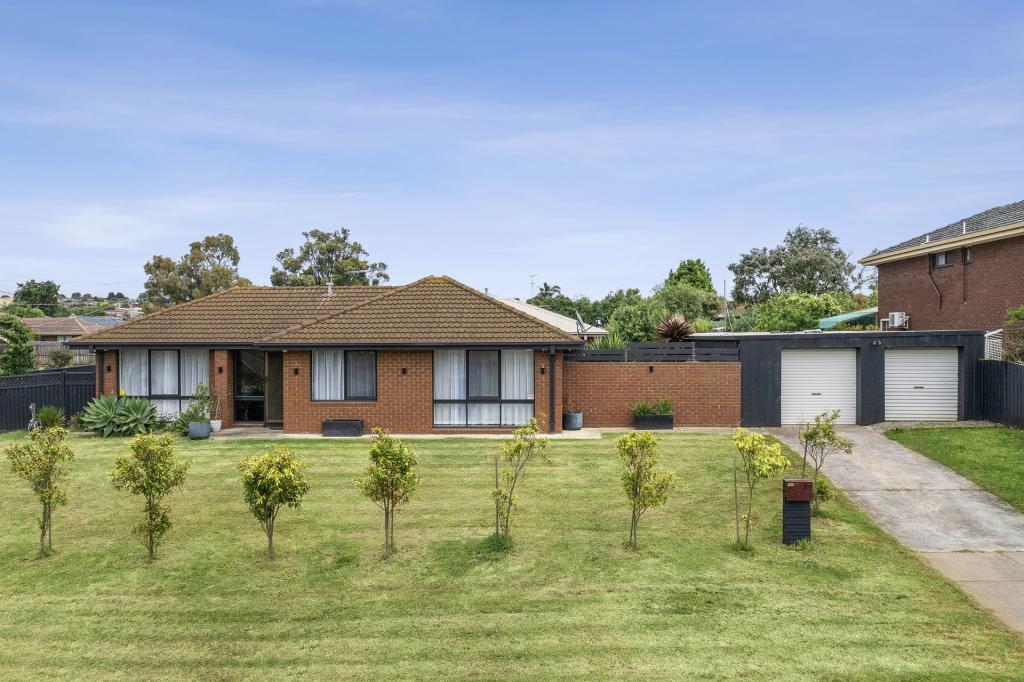 27 Nanworen Cres, Bell Park, VIC 3215