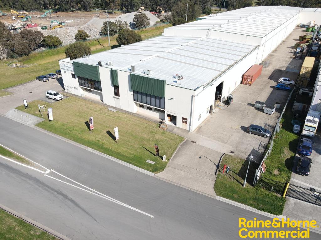 Unit 1a/1 Swaffham Rd, Minto, NSW 2566