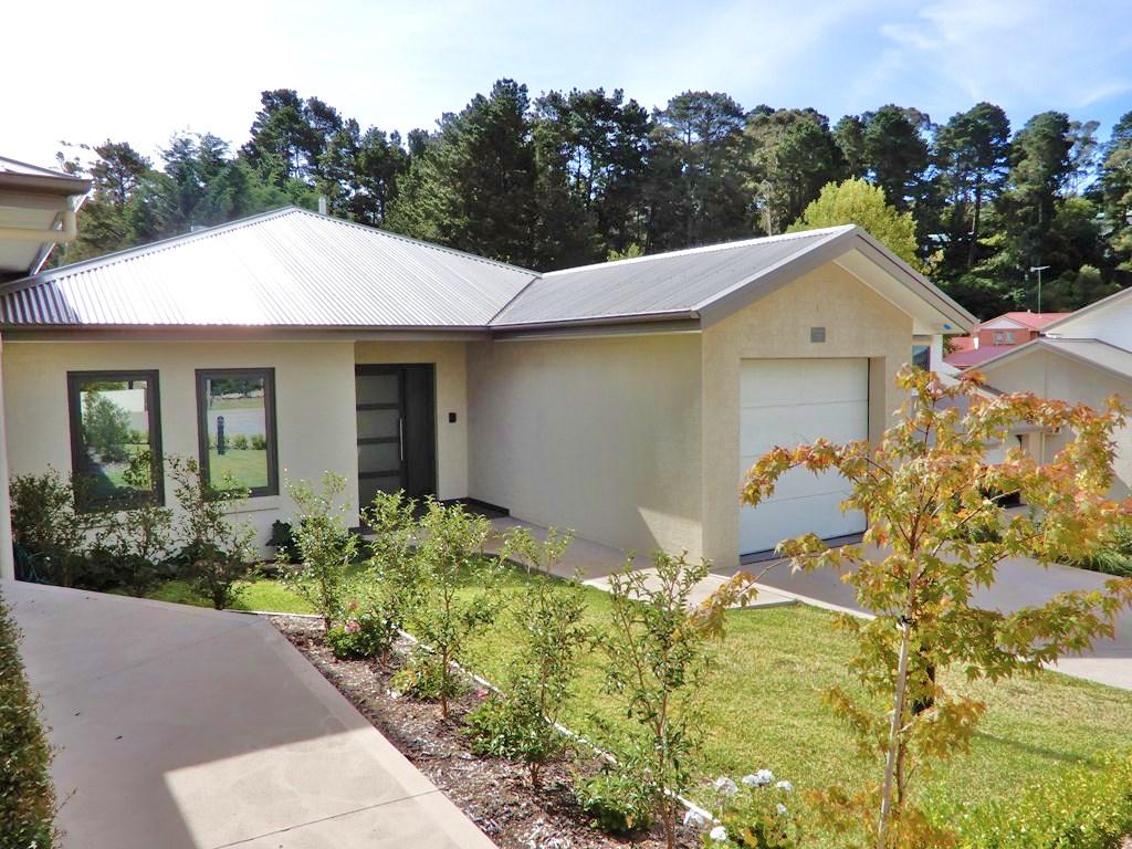 Unit 14 / 9-11 Wascoe St, Leura, NSW 2780